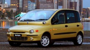 autozoom-fiat-multipla