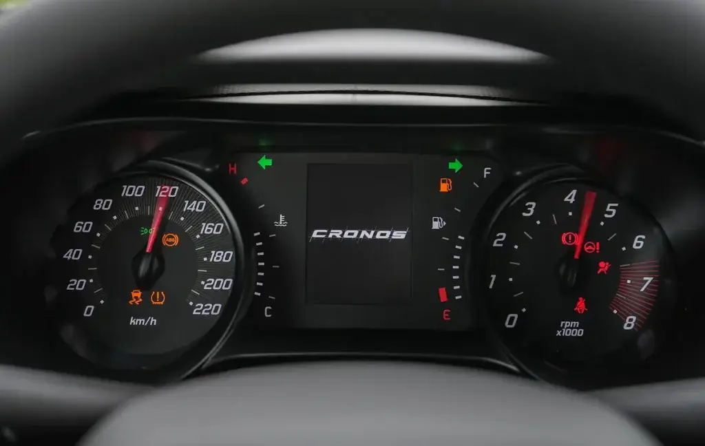 fiat cronos tablero instrumentos