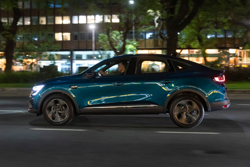 ARKANA-E-TECH-HYBRID-