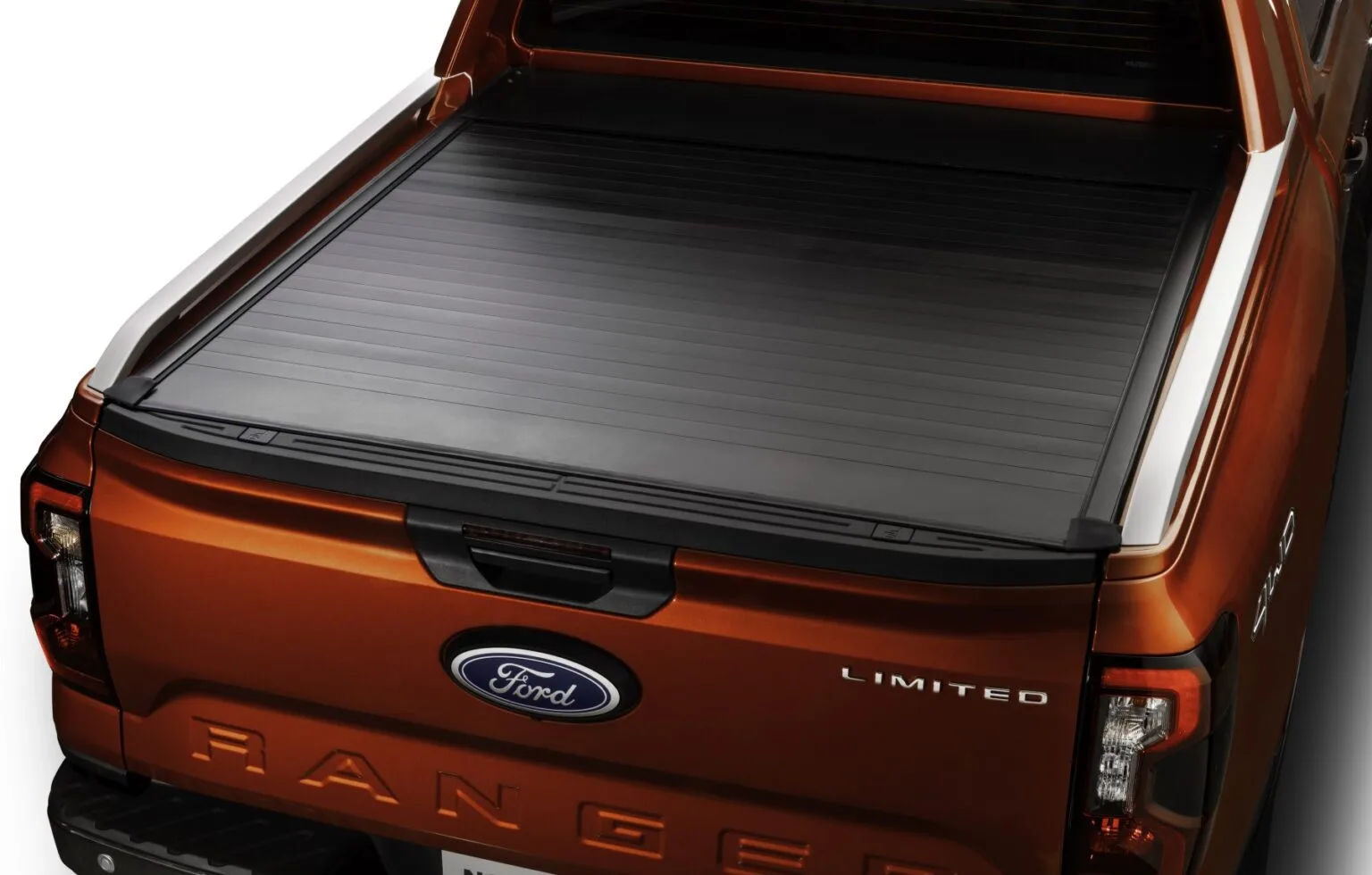 Cobertores plásticos para pickups: Más allá de lo estético podés ahorrar unos pesos en combustible cobertor camioneta 4x4