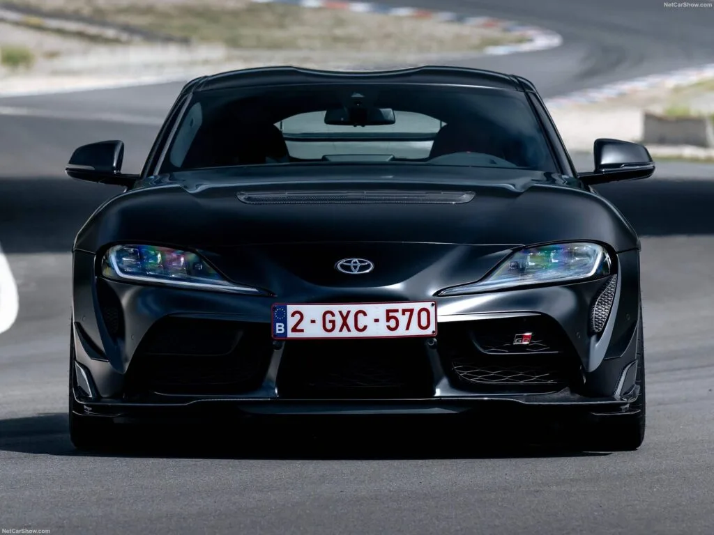 Toyota-GR_Supra_A90_Final_Edition