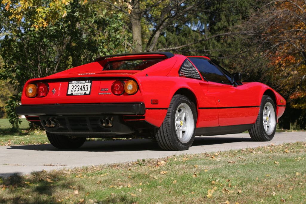 ferrari 308-GTS-magnum