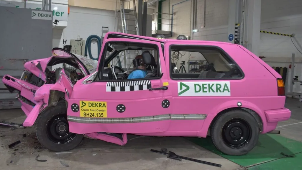 crash test auto antiguo