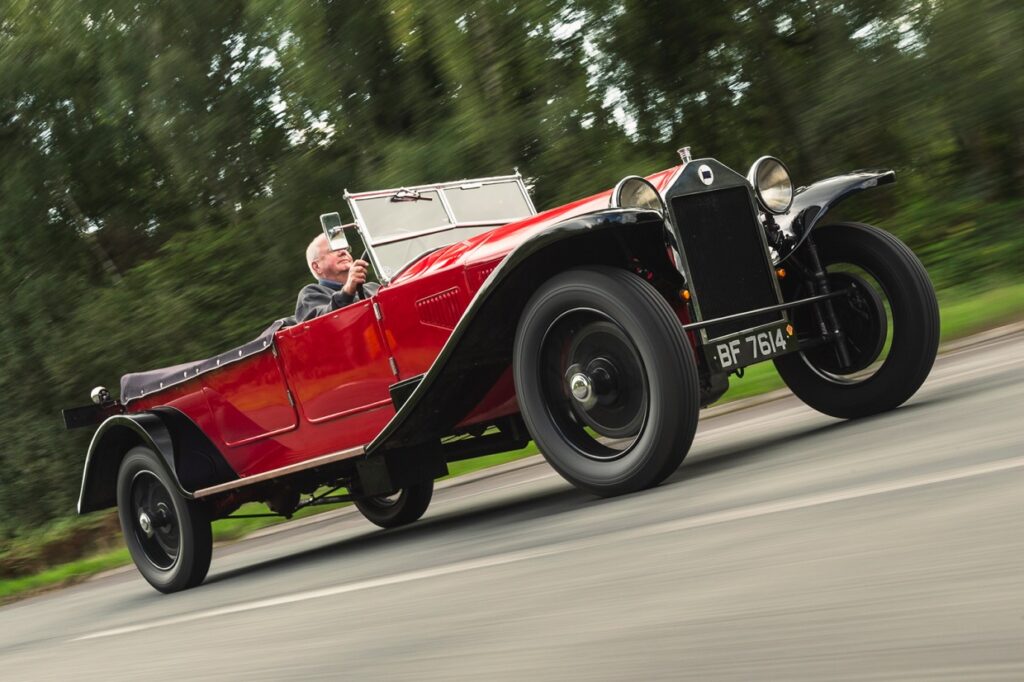 lancia v4 lambda