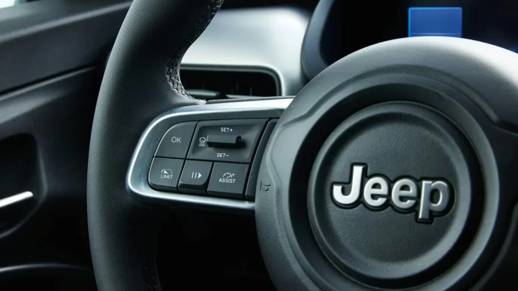 jeep avenger argentina 2026 volante multifuncion