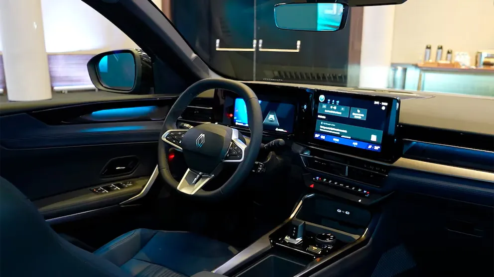 Renault Boreal: todo sobre el SUV que llega en marzo a Argentina a pelearle al Corolla Cross y al Compass 4 autozoom