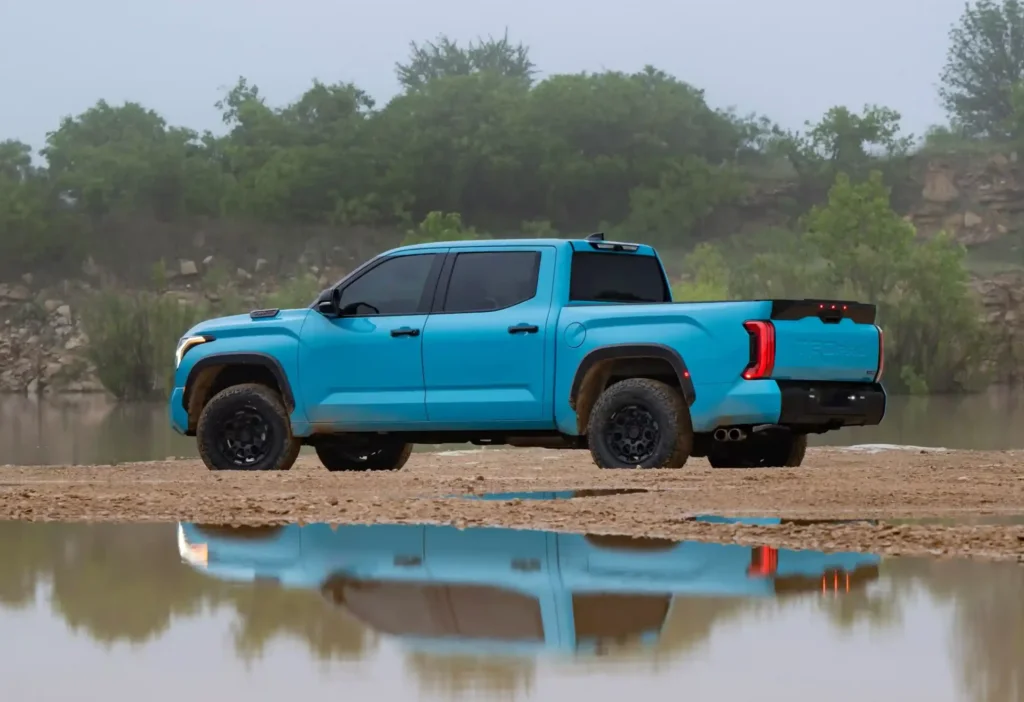 Toyota Tundra en Argentina: ¿seguro que más grande es mejor? 2 toyota tundra 2026 vista lateral