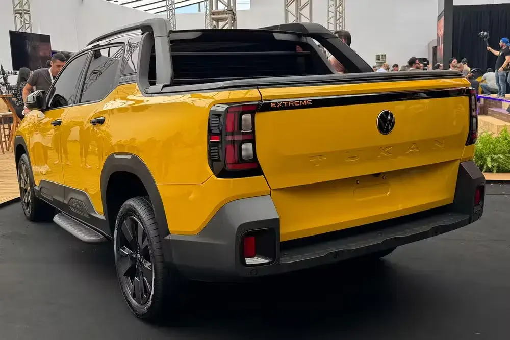 Volkswagen Tukan: asi es el diseño final de la pickup que se estrena en Brasil este año 1 volkswagen tukan extreme
