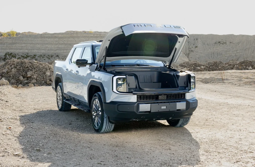 Maxus-eTerron-9-baul delantero donde iria un motor convencional