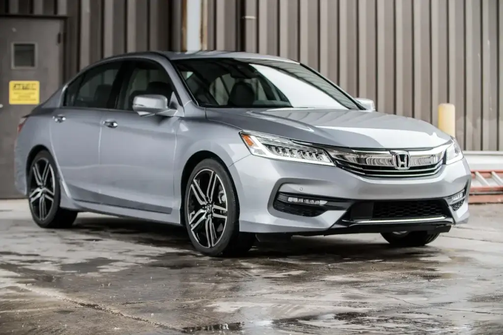 El “falso clavo” argentino: modelos que parecían mala compra y hoy son una oportunidad 4 honda accord v6