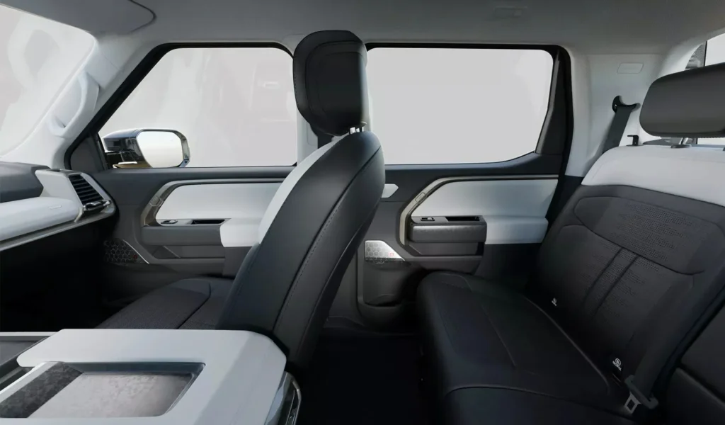 maxus-eterron-9-interior-2026 asientos delanteros rebatibles