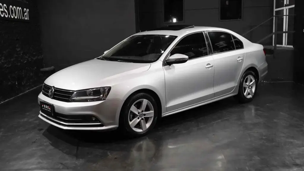 El “falso clavo” argentino: modelos que parecían mala compra y hoy son una oportunidad 2 vw vento 2.5