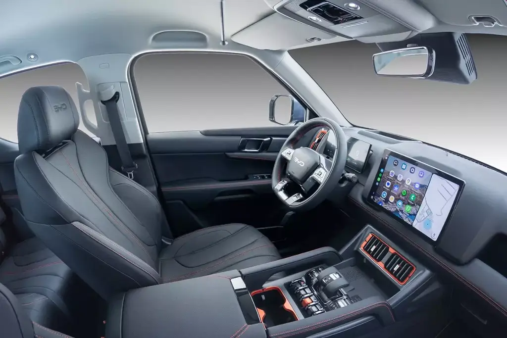 La BYD Shark se lanza la semana que viene en Argentina y podría llegar con una versión más potente 1 byd shark interior argentina 2026