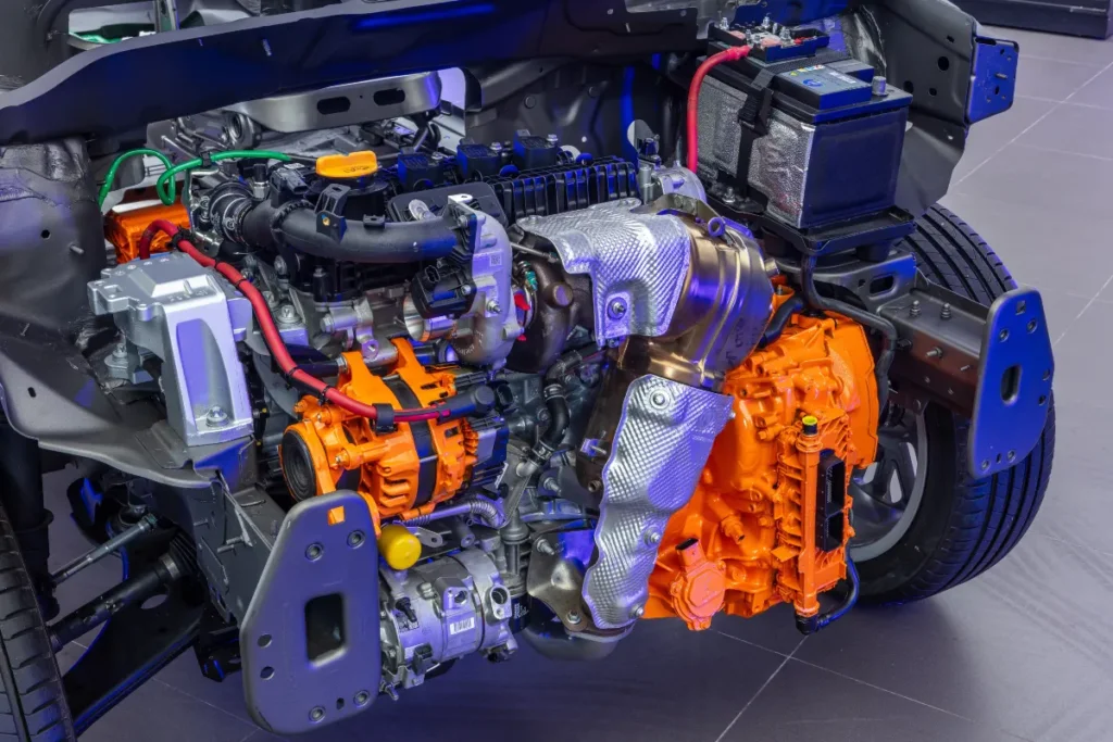 La Fiat Toro estrena una versión híbrida: conviene? 2 fiat toro motor y caja hibrido
