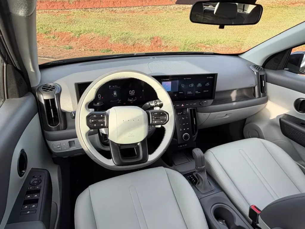 hyundai i20 interior