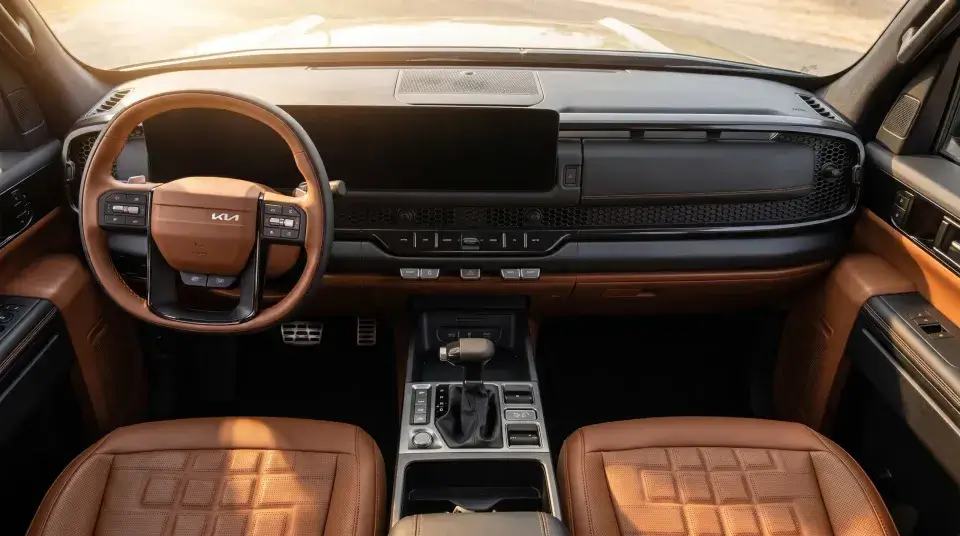 Kia inicia la reserva de la pickup Tasman que llega importada desde Corea 5 kia tasman interior